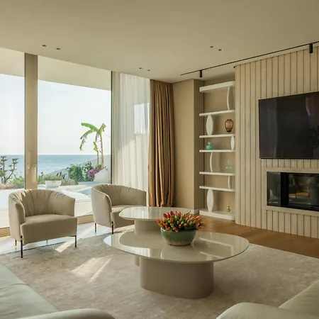 Grand Pearl Coast Χειμάρρα